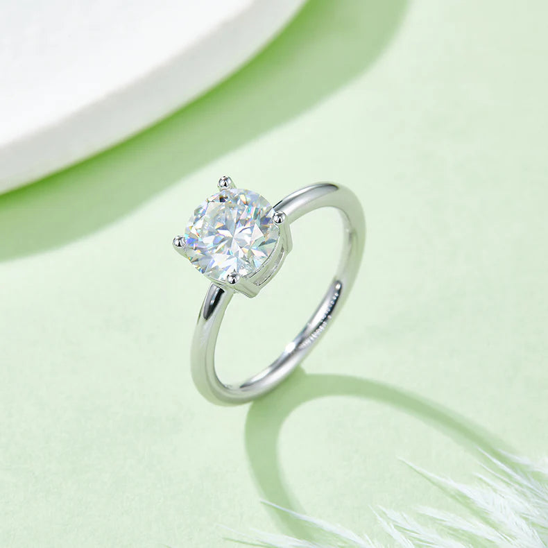Classic Round Diamond Ring