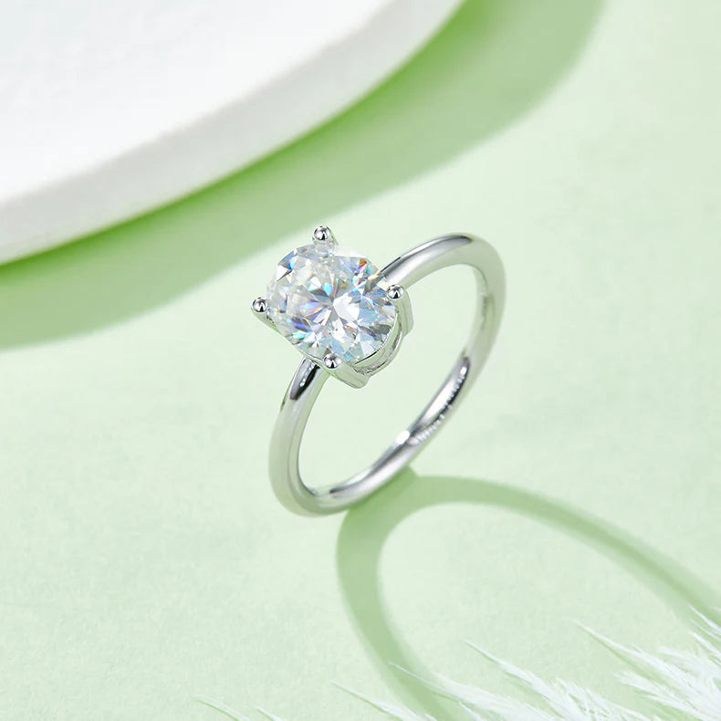 Classic Oval Diamond Ring